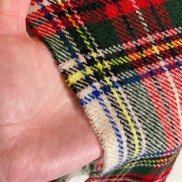 Vintage 2000s Holiday Plaid Scarf - Picture 3 of 4